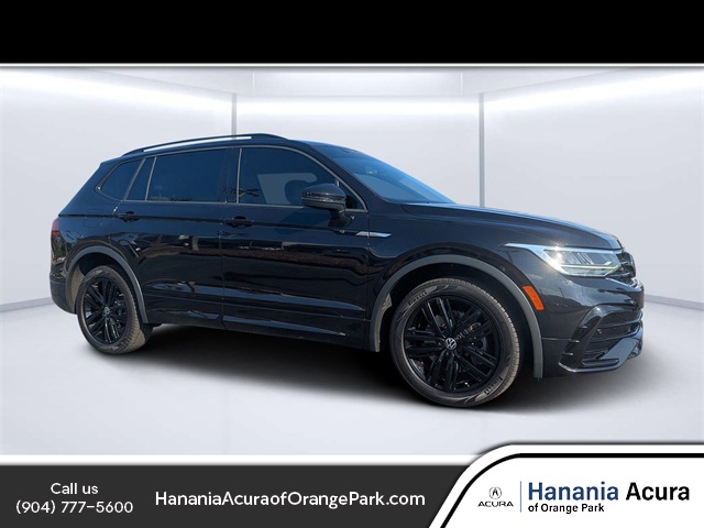 2022 Volkswagen Tiguan SE R-LINE BLACK