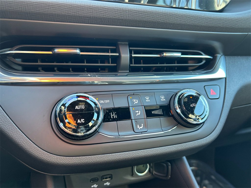 2026 BUICK ENVISTA - Image 21