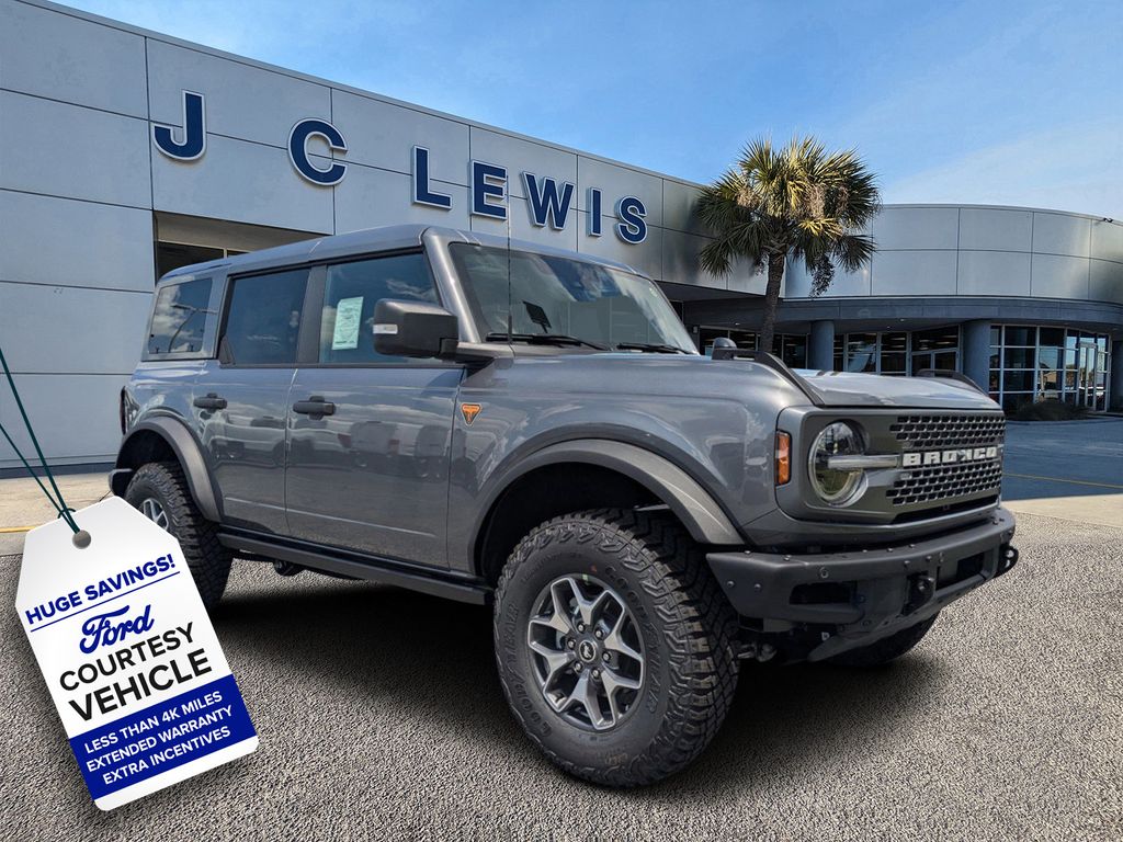 2025 Ford Bronco 4-Door Badlands's photo