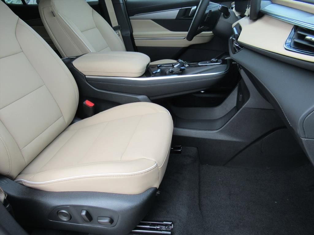 2026 Buick Enclave Preferred photo 9