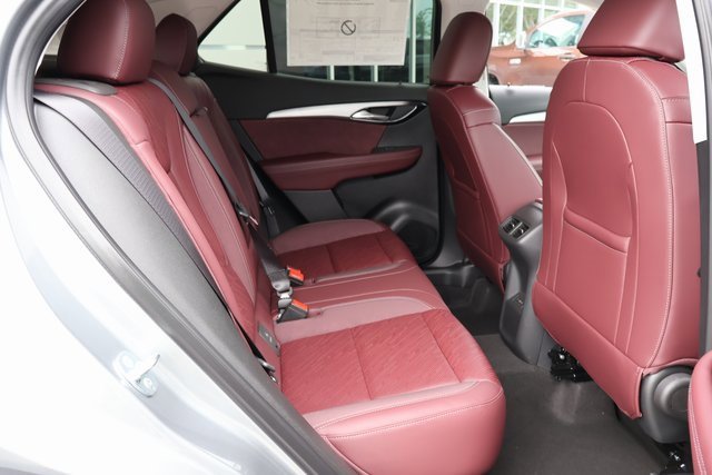 2025 Buick Envision Sport Touring photo 16
