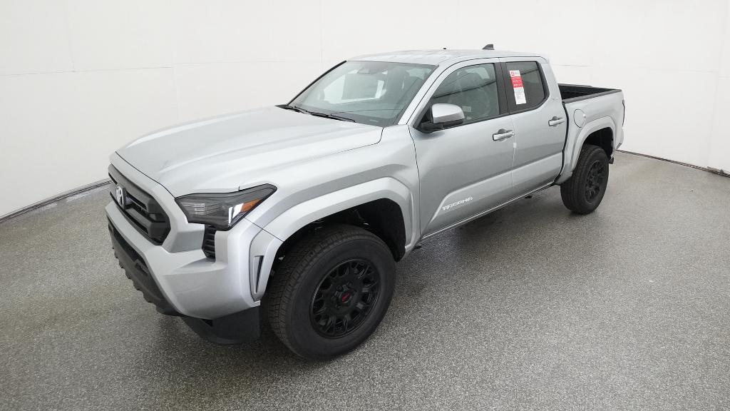 2025 Toyota Tacoma SR5's photo