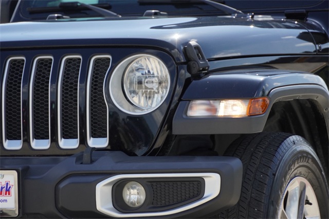 2020 Jeep Wrangler Unlimited Sahara photo 4