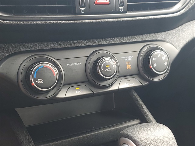 2023 Kia Forte LXS photo 22
