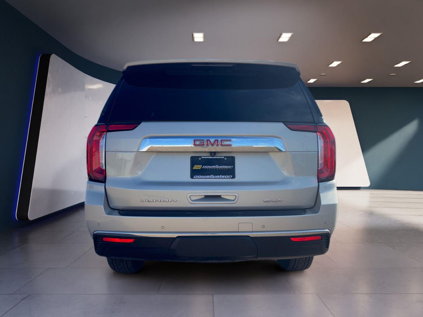 2022 Gmc Yukon SLT photo 3