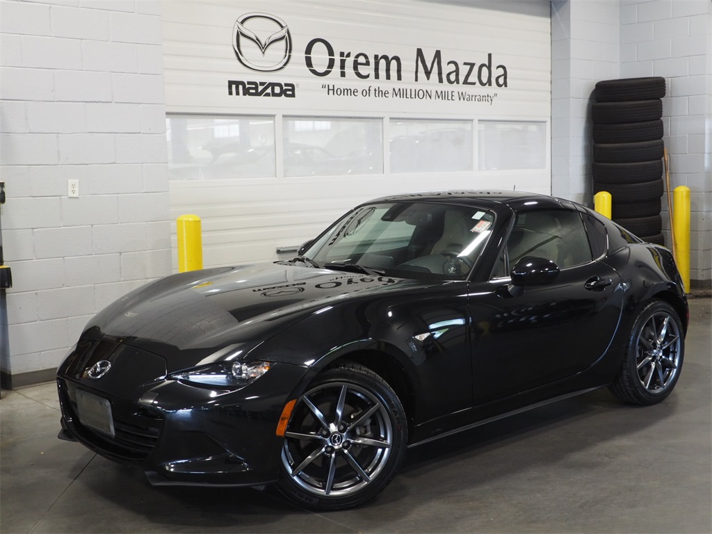 Used 2017 Black Mazda Grand Touring image 1