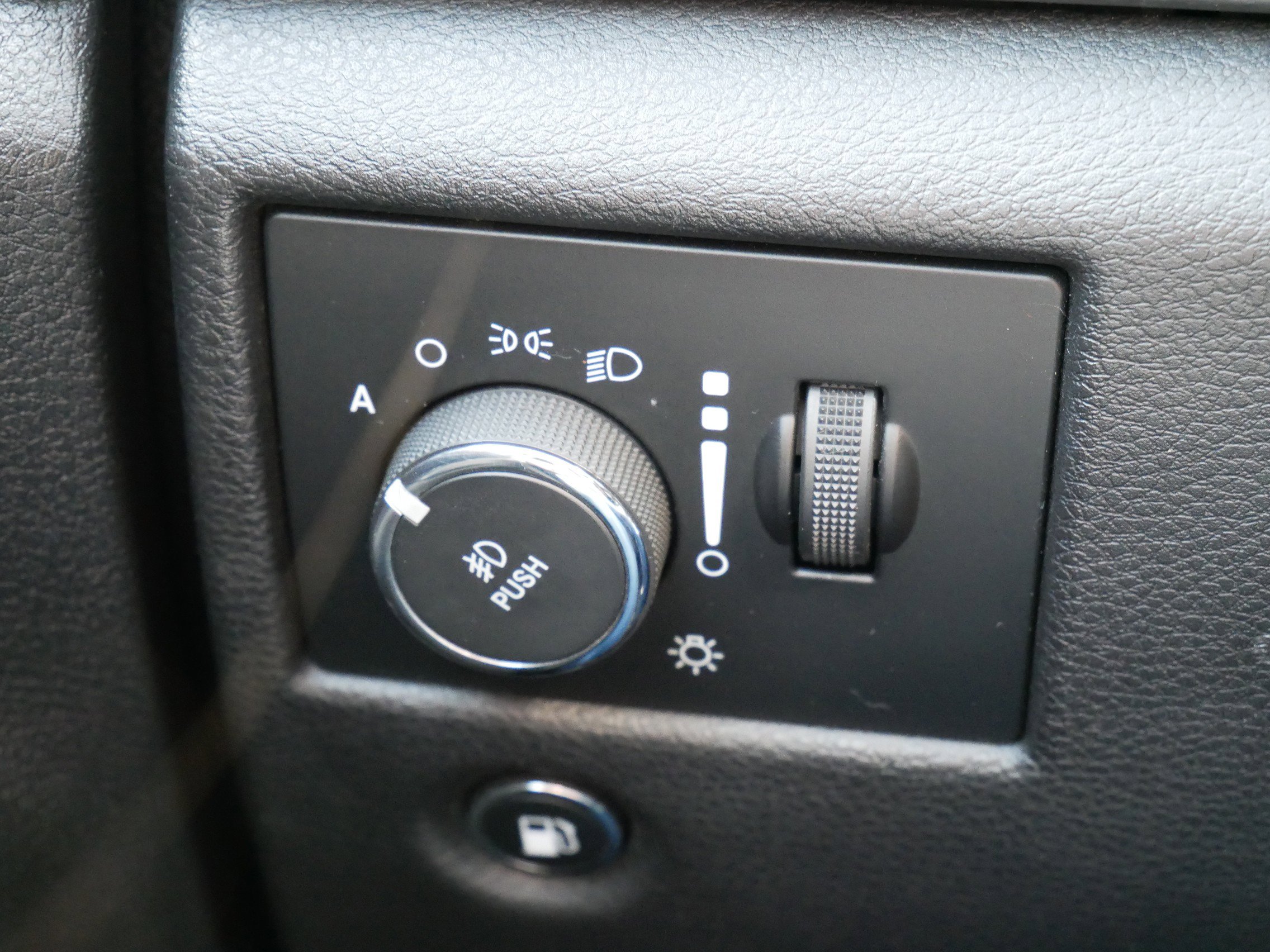 2017 Jeep Grand Cherokee Laredo photo 18