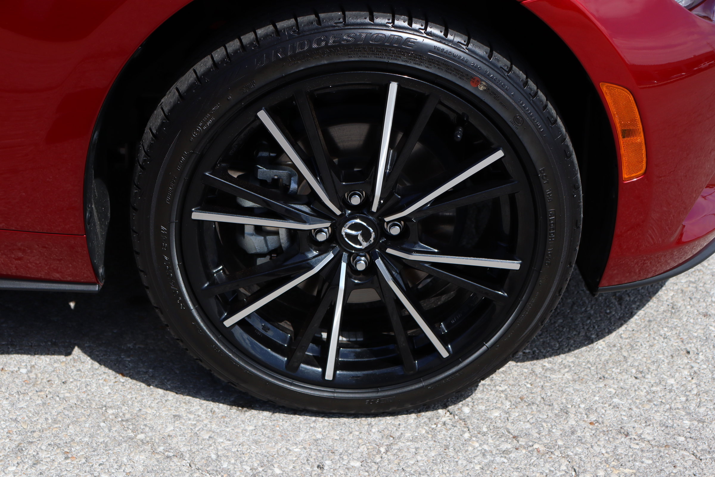 2025 Mazda MX-5 Miata Miata RF Grand Touring photo 7