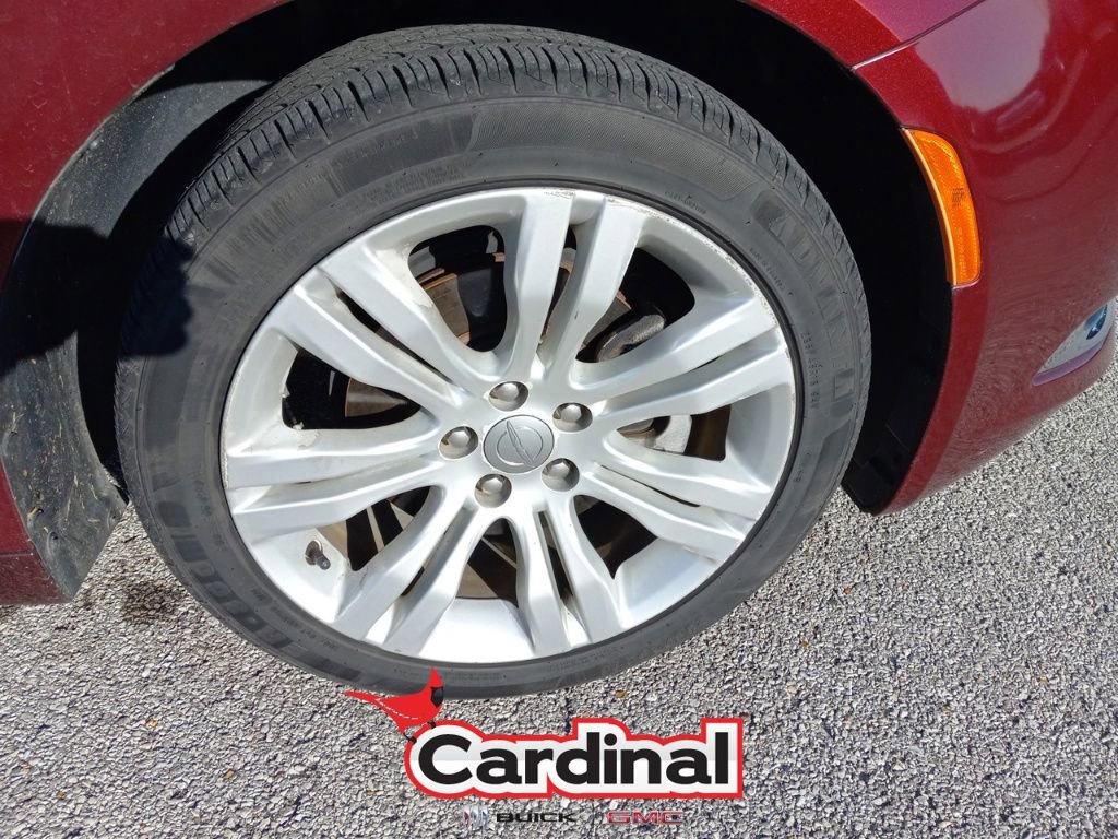 Used 2015 Chrysler 200 Limited with VIN 1C3CCCAB7FN646514 for sale in Belleville, IL