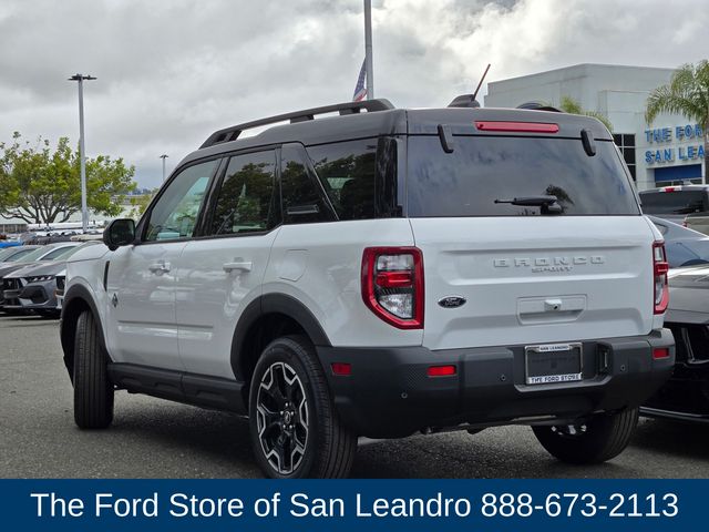 2025 Ford Bronco Sport Outer Banks photo 4