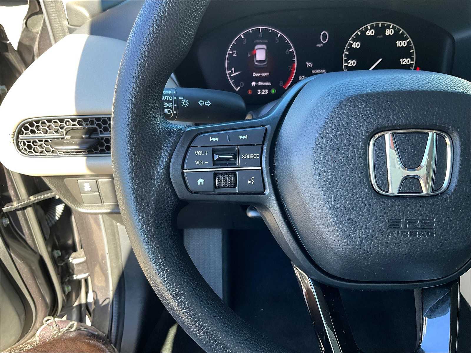 2023 Honda HR-V LX photo 22