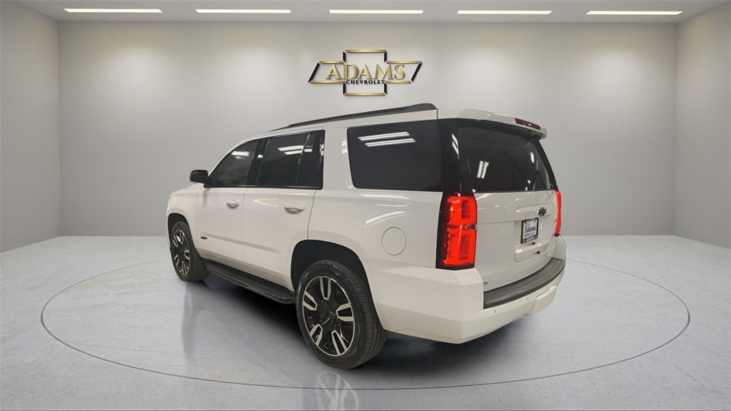 2019 Chevrolet Tahoe LT photo 2