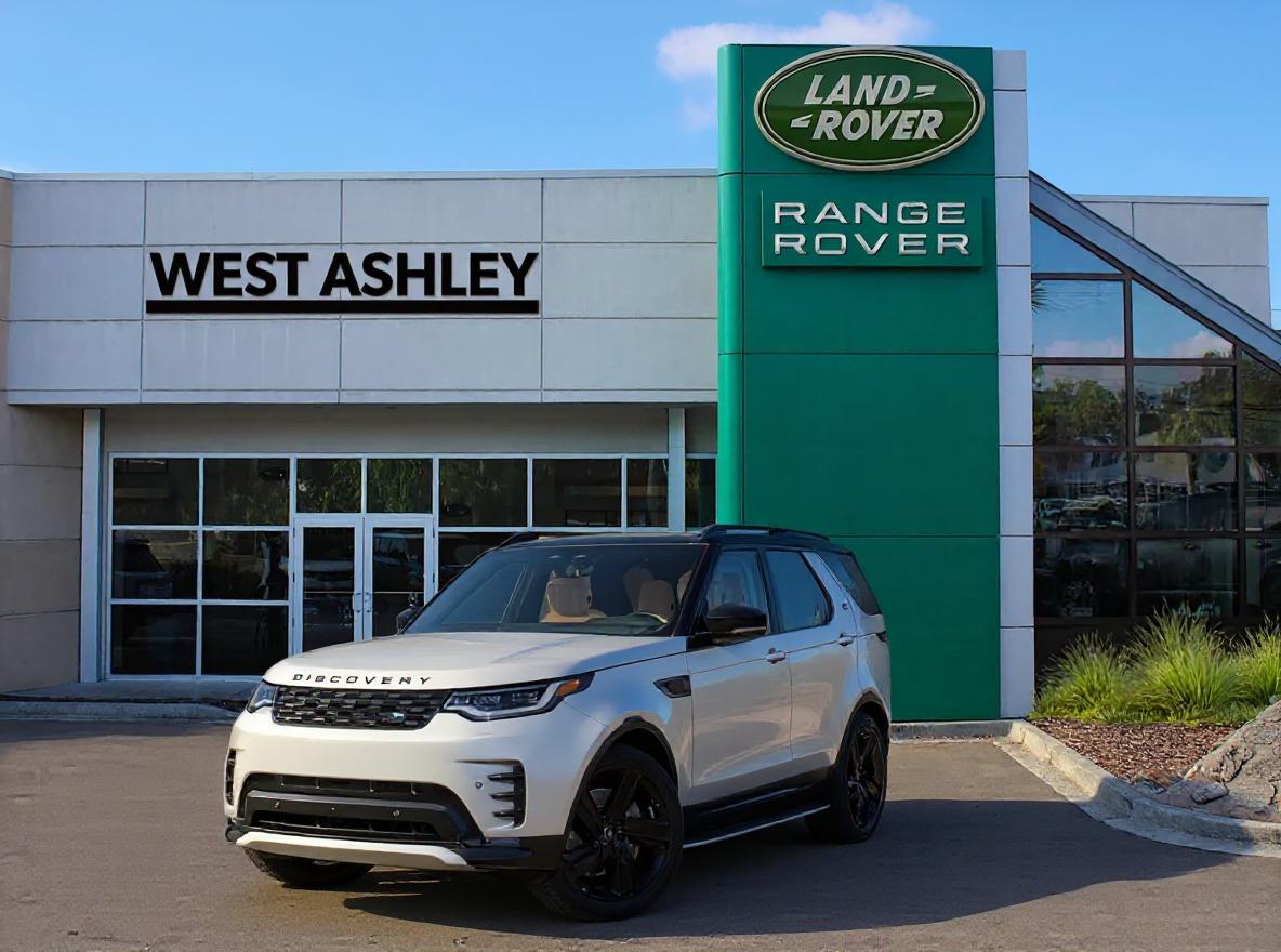 2026 Land Rover Discovery Gemini Edition's photo