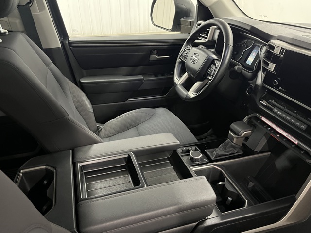 2024 Toyota Tundra SR5 photo 15
