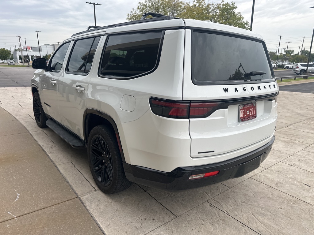 2022 Jeep Wagoneer Series III photo 4