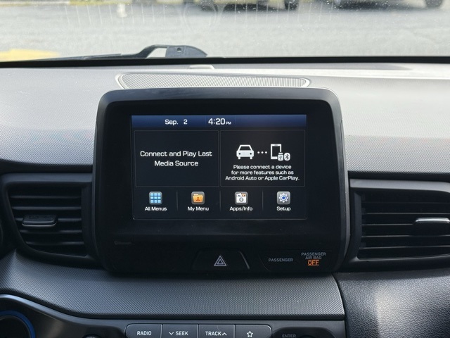 2020 Hyundai Veloster 2.0L Premium photo 24