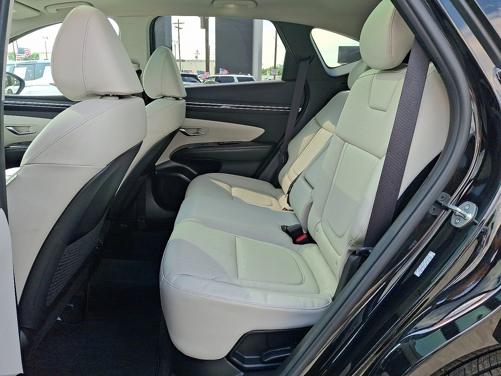 2022 Hyundai Tucson Hybrid Limited Sport photo 8