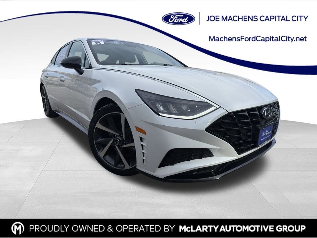 2022 Hyundai Sonata SEL Plus's photo