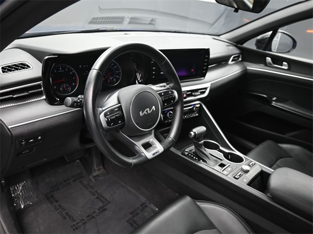 2024 Kia K5 GT-Line photo 4
