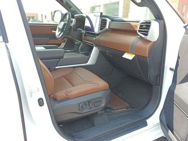 2025 Toyota Tundra 1794 Edition CrewMax photo 8
