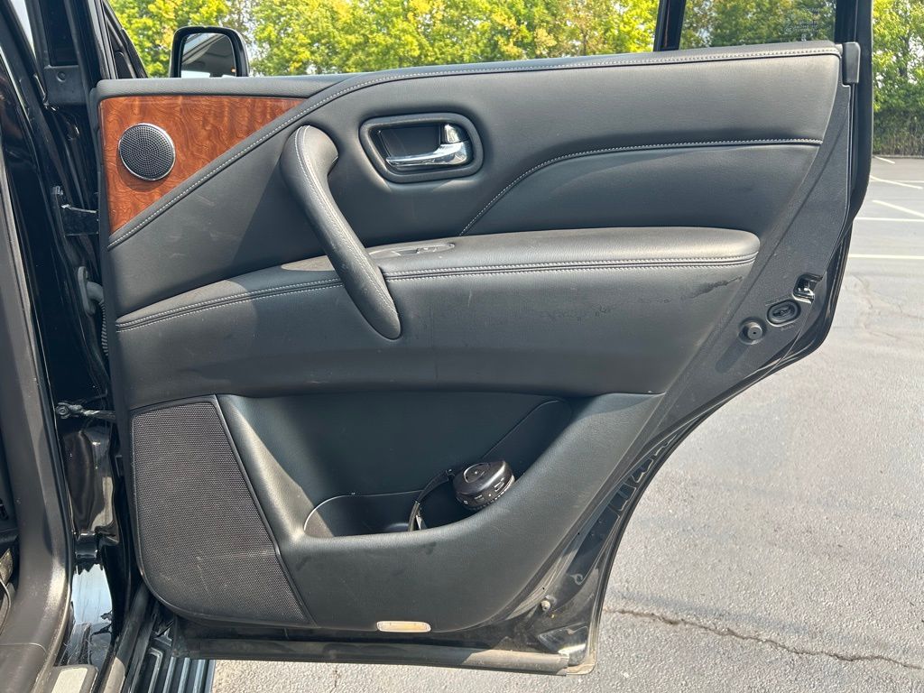 2018 Infiniti QX80 Base photo 22