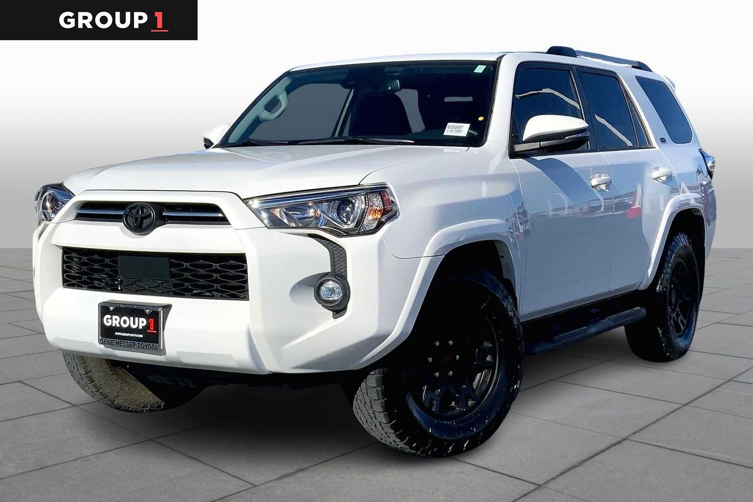 2022 Toyota 4Runner SR5 Premium's photo