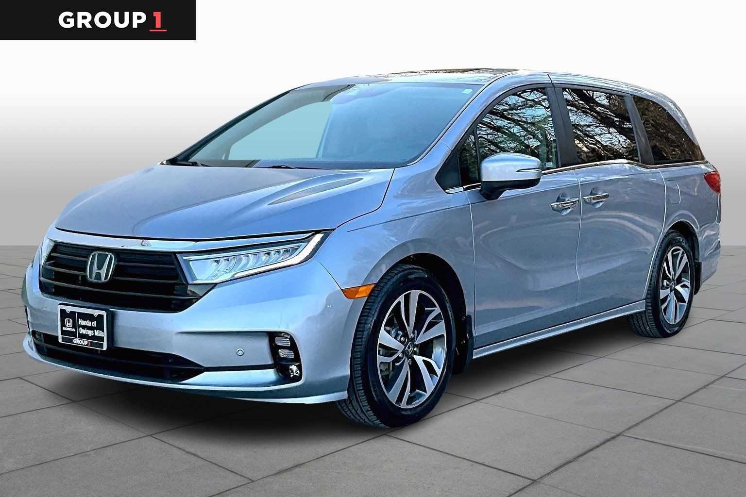 2023 Honda Odyssey Touring's photo