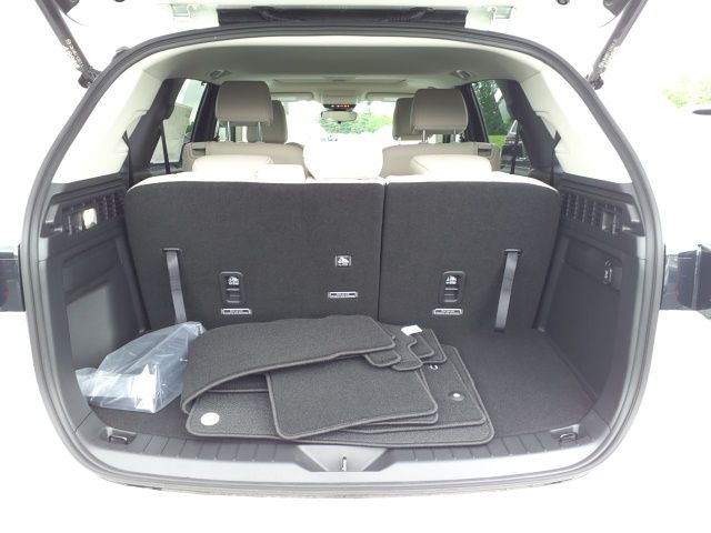 2025 Mazda CX-90 3.3 Turbo Preferred photo 22