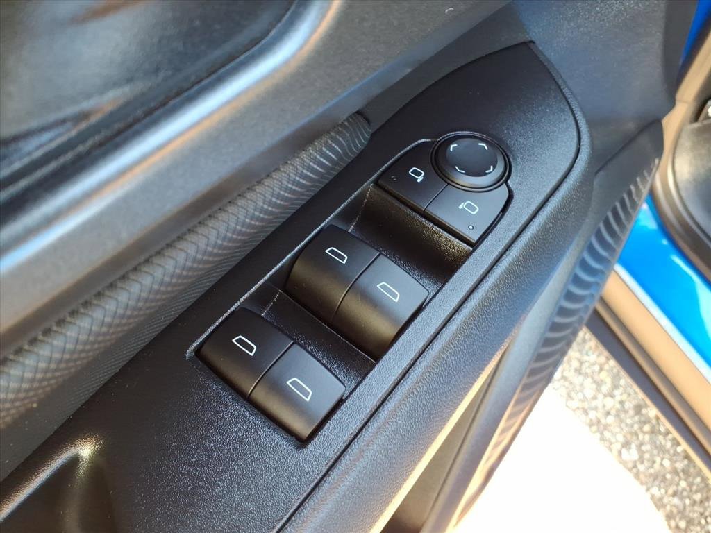 2025 Chevrolet Equinox EV 1LT photo 13