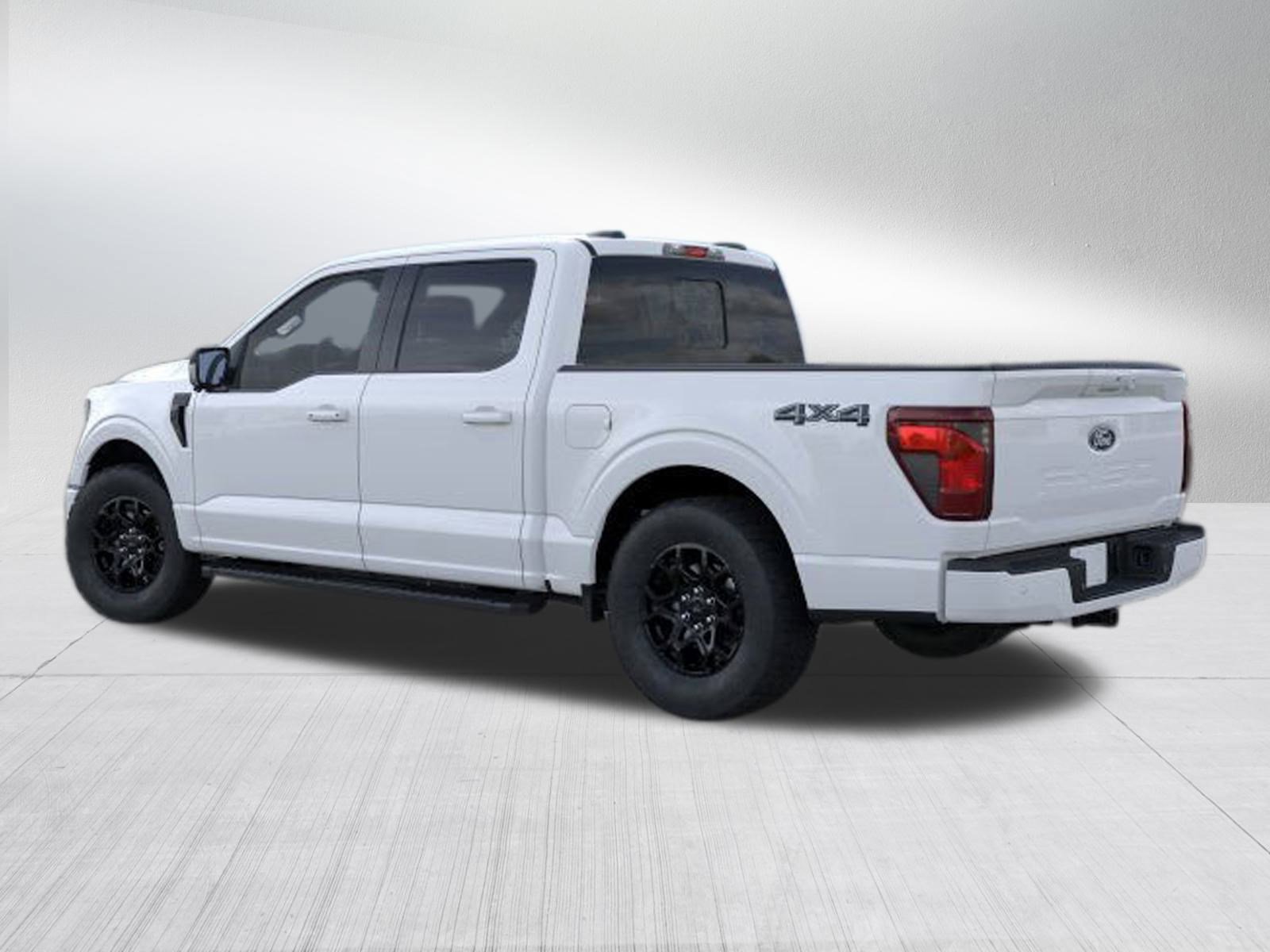 2025 Ford F-150 XLT photo 6