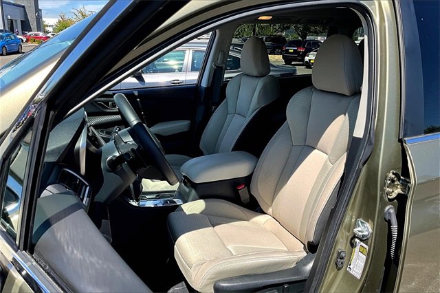 2024 Subaru Ascent Premium photo 19