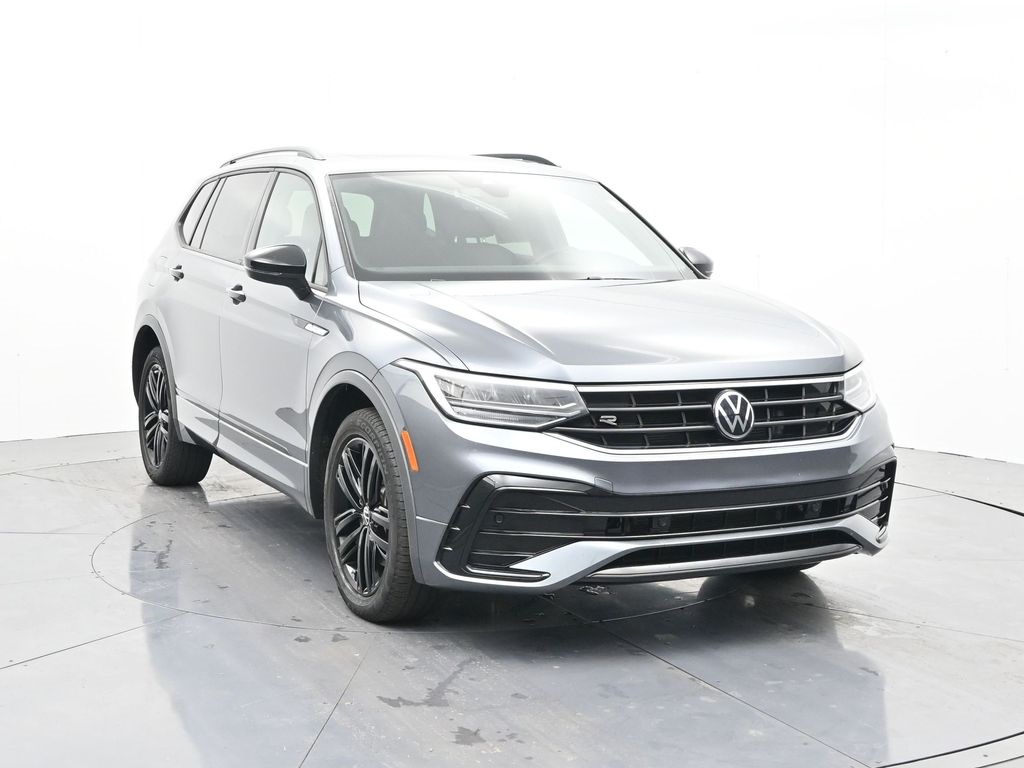 2022 Volkswagen Tiguan SE R-Line Black photo 3