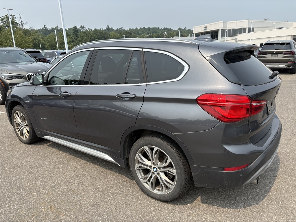 2017 Bmw X1 XDrive28i photo 2