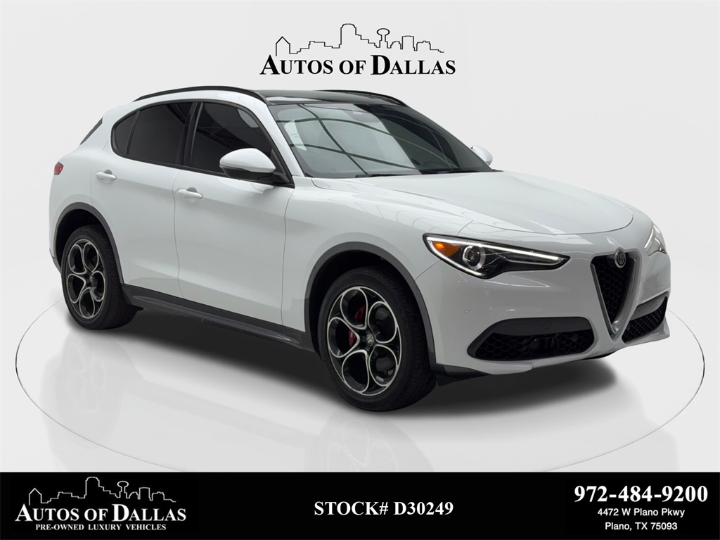 2022 Alfa Romeo Stelvio Ti's photo