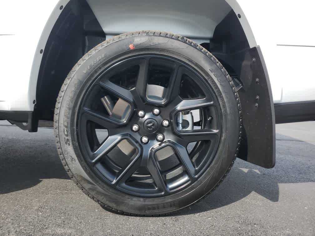 2026 Ram 1500 Laramie photo 8
