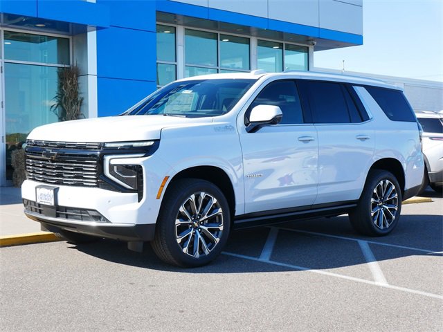 2026 Chevrolet Tahoe High Country photo 2