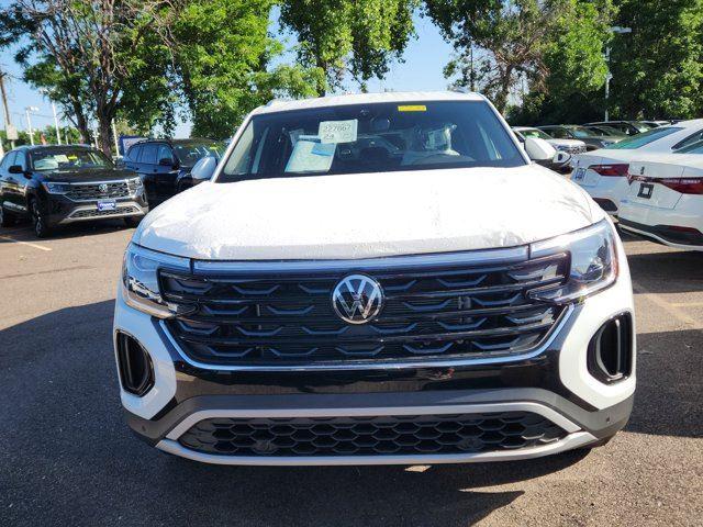 2025 Volkswagen Atlas Cross Sport SE Technology photo 2