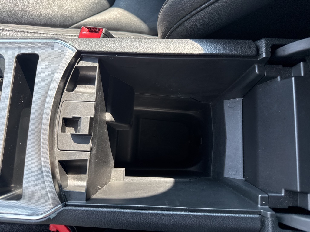 2024 Ford Edge Titanium photo 29