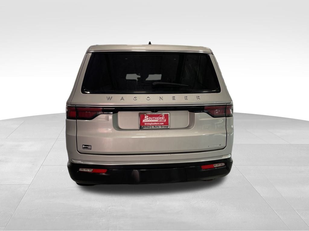 2024 Jeep Wagoneer Series II photo 5