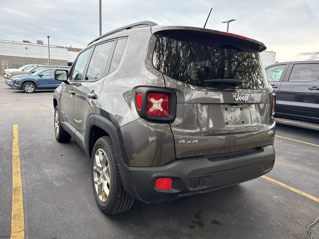 2017 Jeep Renegade Latitude North Edition photo 4