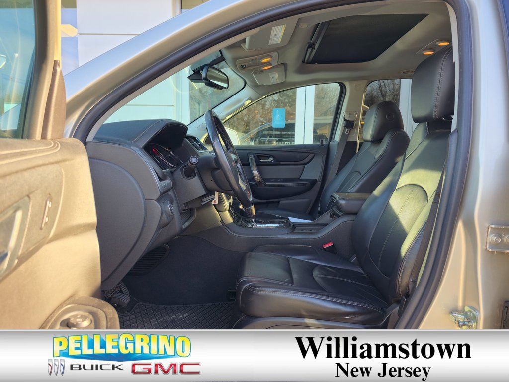 2016 Gmc Acadia SLT photo 3