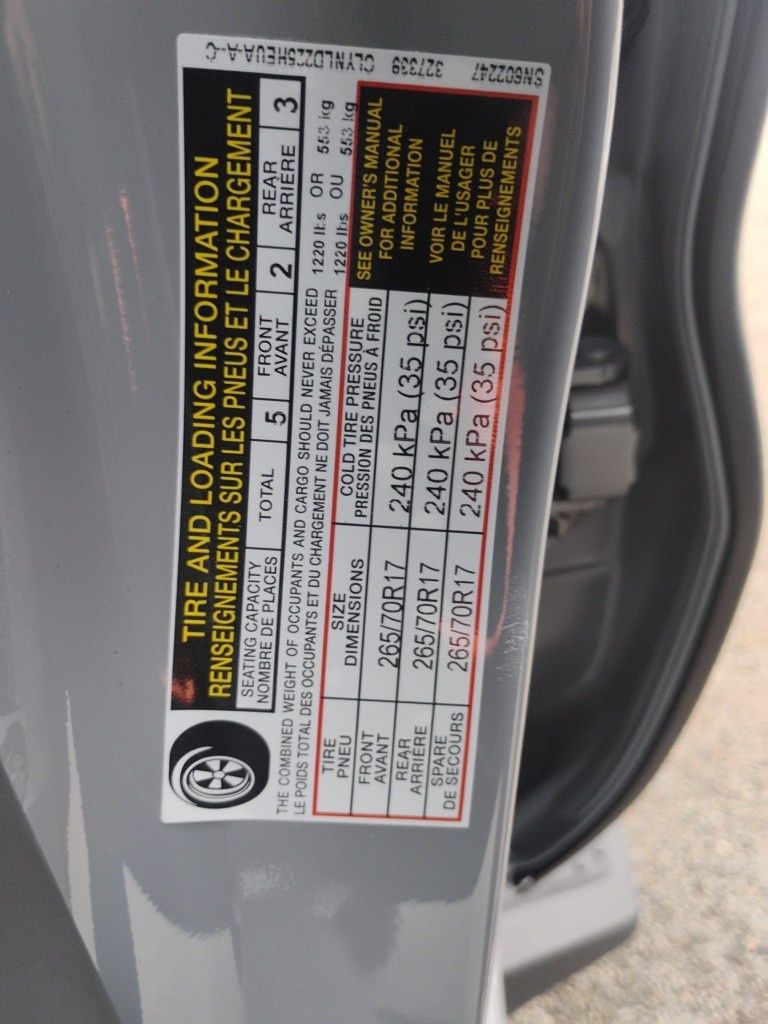 2025 Nissan Frontier PRO-4X photo 28