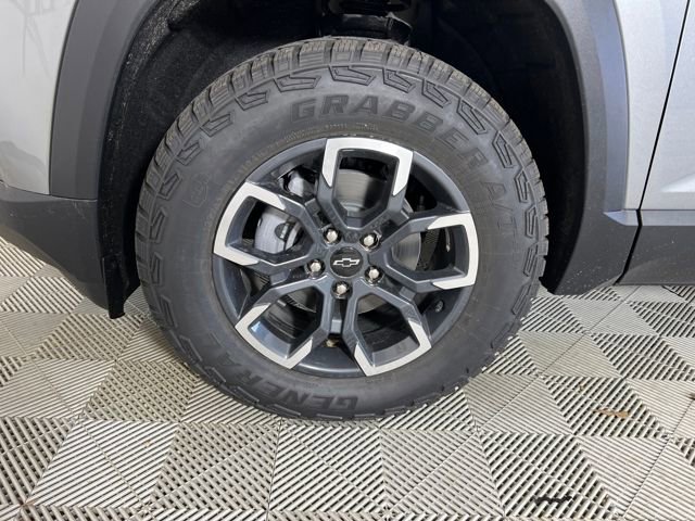 2026 Chevrolet Equinox ACTIV photo 16