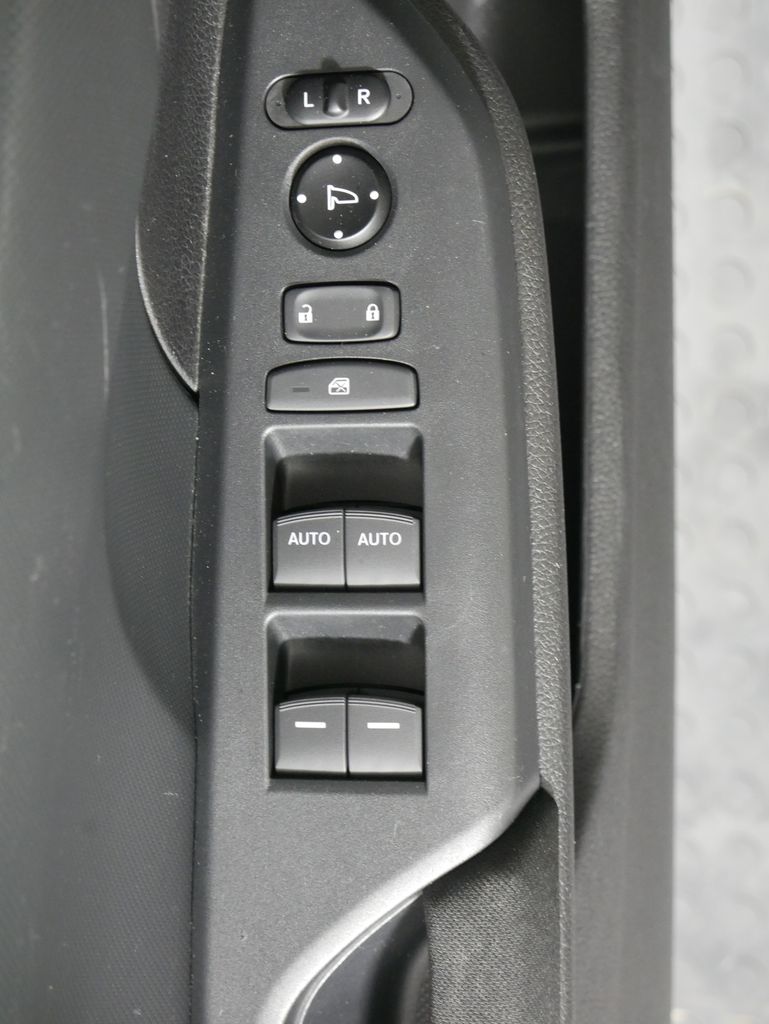 2018 Honda Civic LX photo 28