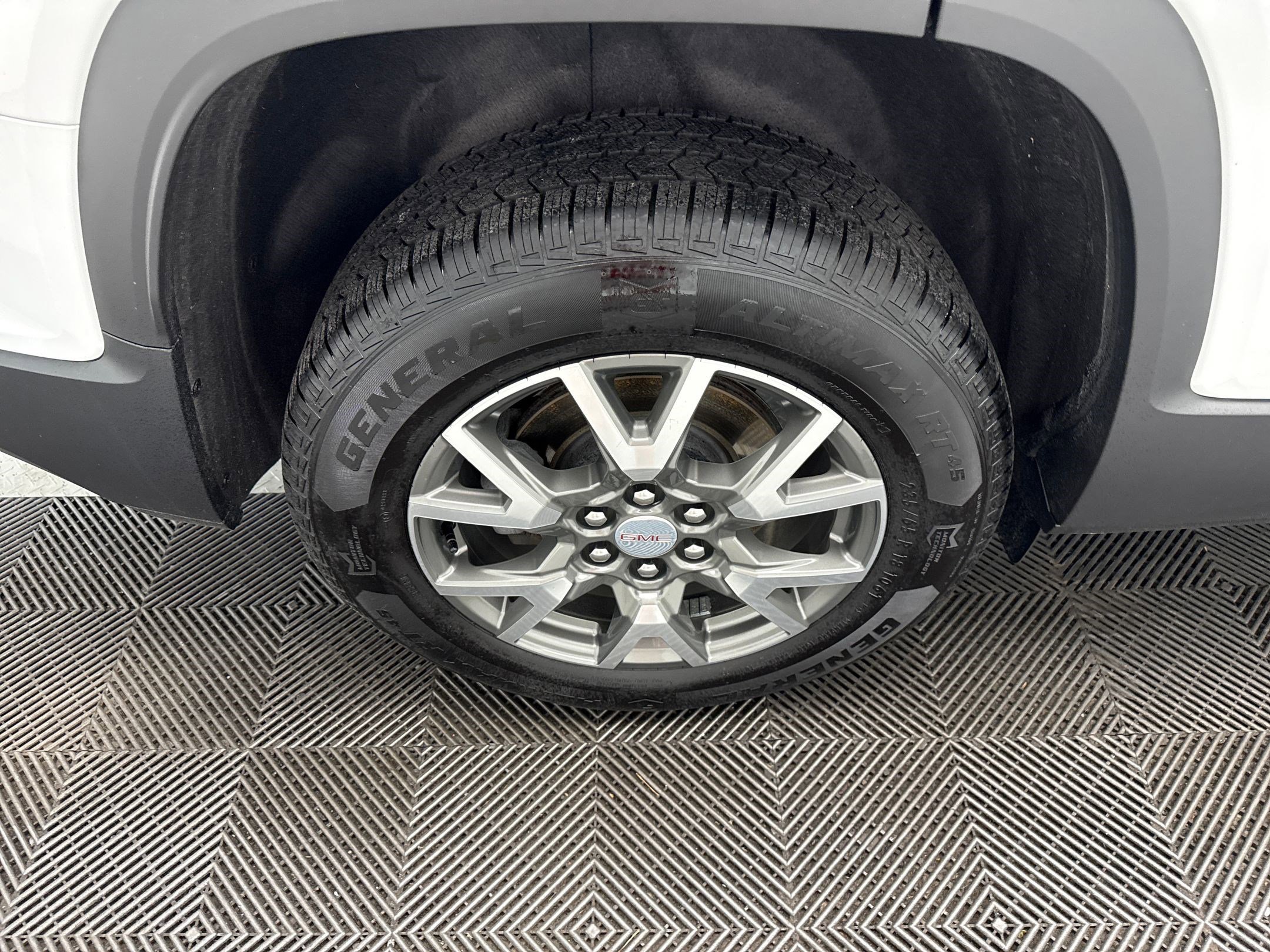 2021 Gmc Acadia SLE photo 11