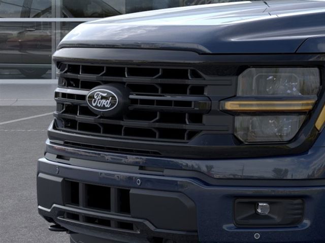 2025 Ford F-150 XLT photo 17