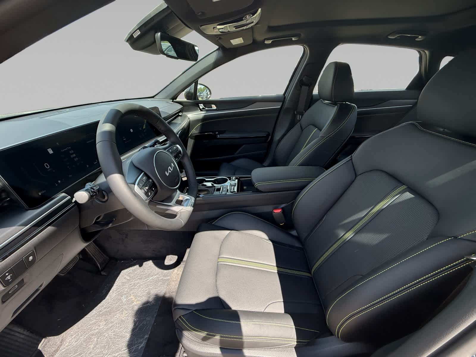 2026 Kia K5 GT photo 9