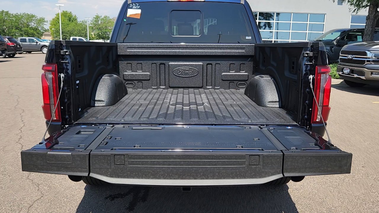 2025 Ford F-150 Lariat photo 25