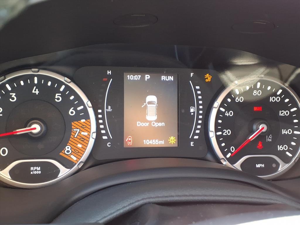 2023 Jeep Renegade Latitude Upland photo 27