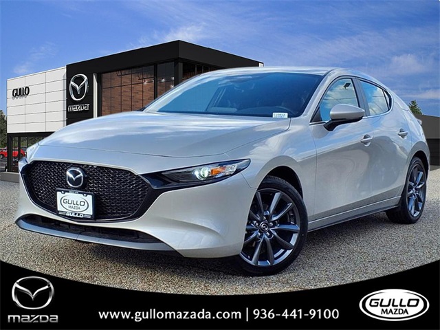 2026 Mazda Mazda3 Preferred's photo